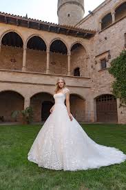Maybe you would like to learn more about one of these? Brautkleid Maxi Juno Brautmoden