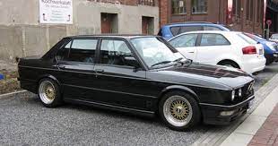 Pin By Lars Segelsund On Rides To Collect Bmw Vintage Bmw E28 Bmw Classic