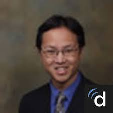 Nicole Vecchi's Instagram, Twitter & Facebook