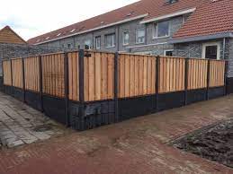 pin op schuttingen