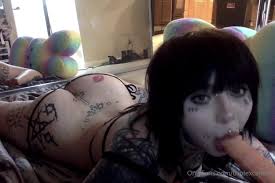 GothiccPawg(XXXC3L3ST3) - Porn Videos & Photos - EroMe