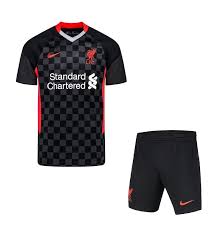 Shop at the official online liverpool fc store for the latest season football shirts and kit, with fast worldwide delivery! Forma Liverpulya Kupit Formu Sezona 2020 2021 Po Dostupnoj Cene Nedorogo
