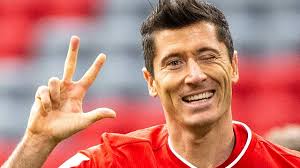 .uhr/sky) nach informationen von „bild und „sport bild auf stürmerstar robert lewandowski. Robert Lewandowski Zum Fifa Weltfussballer 2020 Gewahlt