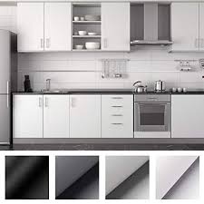 Una manera de decorar y a la vez de hacer reir a tus niños con un nada amenazante monstruo culebra. Vinilos Para Muebles De Cocina Cuales Son Los Mejores Del 2020 Comparativa