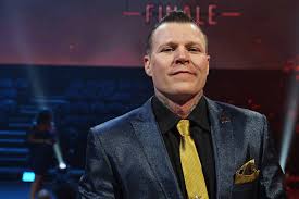 Returning with fall out boy bassist and tattoo enthusiast pete wentz (@petewentz) as the host, this series lays bare the cutthroat and wildly unpredictable world of tattoo artistry as 14 of the best artists from around the country compete for $100,000 and a. Las Vegan Cleen Rock One Finally Wins Ink Master Las Vegas Review Journal