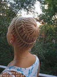 Pin By Sharon Aronofsky Exline On Beauty Hair Makeup Hair Styles Cool Hairstyles Hair Designs