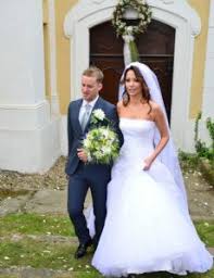Ta však popírá, že by opět byli kamarádi. Agata Hanychova And Jakub Prachar Famousfix Com