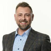 Real estate agents in zip code 80104