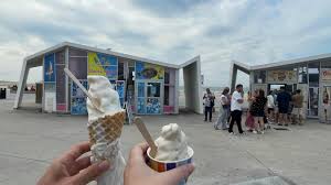 Photo Calais : pourquoi le prix des glaces  la plage est deux fois moins ...
