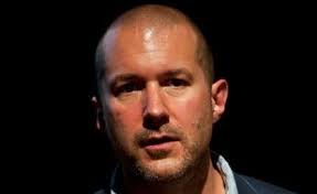 Apple-Designer Jonathan Ive zum Ritter geschlagen