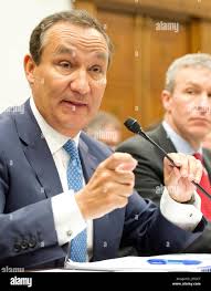 No 2 from the right photo hi-res stock photography and images