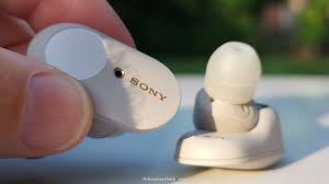 The info found by winfuture implied at €279 rrp, so that would seem to confirm our suspicions that the xm4's will be more expensive. Sony Wf 1000xm4 Wireless Headphones Release Date News Leaks