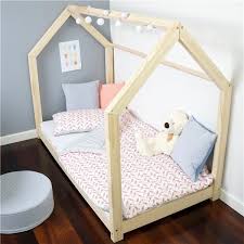 jednoluzkova postel 120x200 cm ve tvaru domecku tery benlemi kinderbett kinderhaus bett kinderzimmer kinder bett