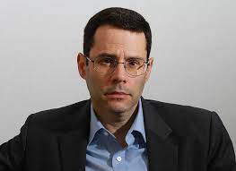 The End of the Asian Century: War, Stagnation, and the Risks to the World's  Most Dynamic Region: Auslin, Michael R.: 9780300239980: Books