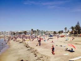 Strand Mit Altem Schwimmbad In Swakopmund Dolores Park Travel Park