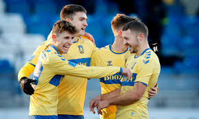 Head to head statistics and prediction, goals, past matches, actual form for superliga. Brondby Abner For Et Eller Flere Store Sommersalg Fodbold Sport