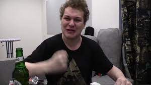 А хованский пиво пьет, и его ничего не ебет. Hovanskij Zhenitsya Yurij Hovanskij I Kuzma Diana Shurygina Yurij Hovanskij Nashel Nevestu Youtube