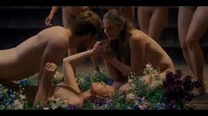 Midsommar nude