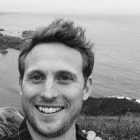 Leslie Guyton's Instagram, Twitter & Facebook