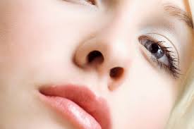 Vellus hair is the translucent, fine, wispy hair that appears all over our bodies at birth. A Model S Secrets Women S Facial Shaving Defuzzing The Myth Of The Female Mustache