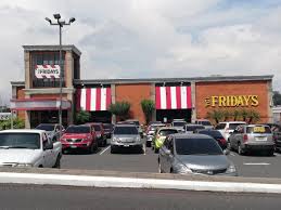 Whether you want to experience the city like a tourist or follow the locals, check out this great resource for your trip. T G I Friday S Las Majadas Guatemala Restaurante Parrillada Degusta