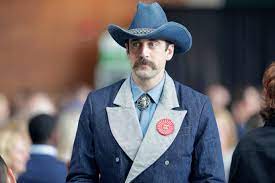 Unfortunately for follicular aficionados everywhere, aaron rodgers has shaved his mustache. Aaron Rodgers Wears Canadian Tuxedo Denim For Packers Trip To Winnipeg