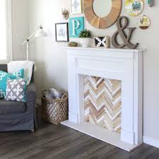 Et bien voilà la solution : Fabriquer Une Cheminee Diy En Carton Ou En Bois Pour Noel Idees Et Tutos Shake My Blog