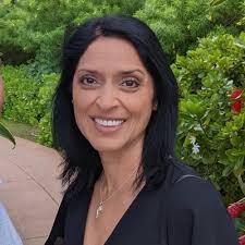 After 16 incredible years at LinkedIn—where I grew as a leader, learned  from some of the best minds in tech, and helped build a world-class sales  culture—I'm turning the page. I'm thrilled