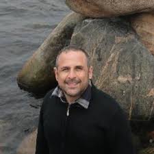 Reinaldo Ramirez (@reidanrei)