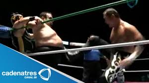The best gifs are on giphy. Super Porky Angel De Oro Y Rey Cometa Vs Olimpico Morphosis Y Okumura 27 07 13 Youtube