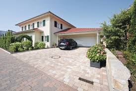 Mediterrane Stadtvilla Mit Garage Haus Ideen Weberhaus Fertighaus Hausbaudirekt De Stadtvilla Mit Garage Stadtvilla Weber Haus