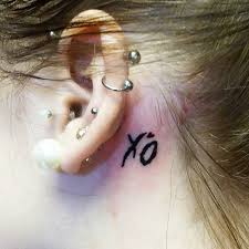 Here is a great collection of 70 stylish behind the ear tattoo designs. 150 Behind The Ear Tattoos That Will Blow Your Mind Wild Tattoo Art