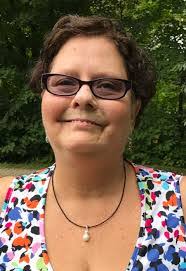 Rachel Schnitzer's Instagram, Twitter & Facebook