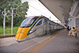 Atau gampangnya di indonesia itu kelas. Padang Besar To Kuala Lumpur By Ktm Ets Train