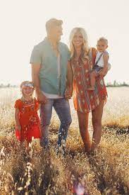 Gallery Mary Fotography Family Picture Outfits Spring Family Pictures Family Photoshoot