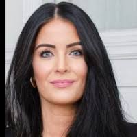 Sherry Savoie's Instagram, Twitter & Facebook