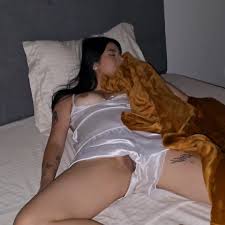 تويتر - اكتشف كل جديد ساخن في مملكة الجنس.