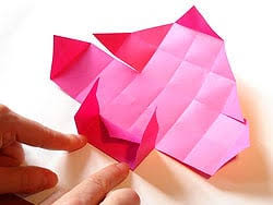 Sie ist prima geeignet, um dinge so zu verpacken, dass man sie nicht von außen so, ich denke doch, dass unter diesen drei anleitungen für origami die japanische papierfaltkunst wird immer beliebter, auch bei uns. Schachteln Fur Kleine Geheimnisse Basteln Basteln Gestalten