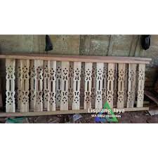 Pagar kayu warna putih yang dipadukan dengan taman depan rumah ini menunjukkan kesan yang bengkel las karya utama jogja melayani pembuatan pagar minimalis pagar besi tempa klasik pagar. Pagar Kayu Motif Cengkeh Shopee Indonesia
