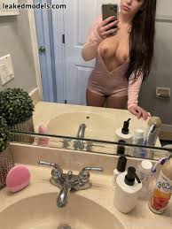 Hariel Ferrari raw beauty- a true diva