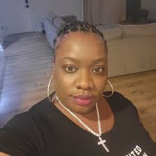 Natasha Lofton's Instagram, Twitter & Facebook