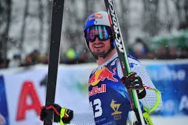 Dominik paris ist ein italienischer skirennfahrer, der den worldcup in kitzbühel und silber bei der weltmeisterschaft in schladming gewonnen hat. Portrait Dominik Paris