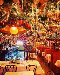 Come Christmastime In Manhattan And Brooklyn These Bars Turn Into Holiday Wonderlands Here Are 14 That Deserve Your Time With Images Nyc Go Nyc Bars