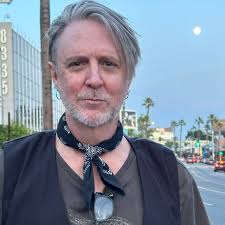 Bart Hendrickson aka BARTLY (@bartlymusic) • Instagram photos and videos