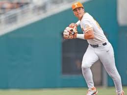 Steve Strausbaugh Stats & Scouting Report