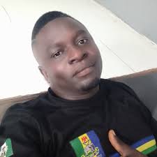 The scene of new Kentucky Basketball coach Mark Pope and his family first  landing in Lexington. “I'm so happy to be here. We are so excited to touch  down in our Old