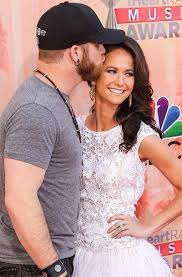 Her marriage to country musician brantley gilbert made her popular. Brantley Gilbert Marries Amber Cochran In Georgia The Country Daily