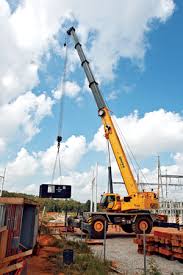 grove showcases rough terrain crane line at conexpo