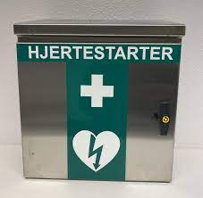 En hjertestarter bør opbevares i et udendørs hjertestarterskab, så den er optimal beskyttet, sikret og tilgængelig 24 timer i døgnet. Udendors Hjertestarter Rustfrit Stalskab Uden Strom Forstehjaelp For Dig