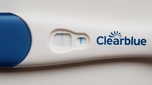 Die schleimhaut der gebährmutter sah wohl aus als seien meine tage noch nicht im anmarsch, aber schwanger seih ich. Clearblue Early Positiv Oder Was Schwangerschaftsgruppe Babycenter